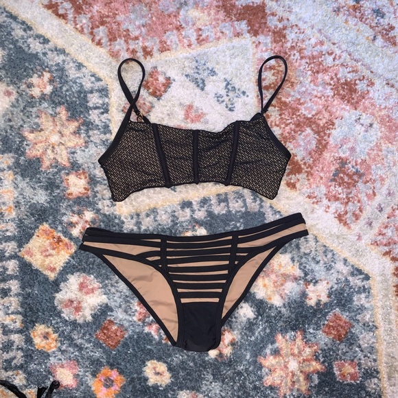 Beach Bunny Black Tan Sexy Bikini Set XS